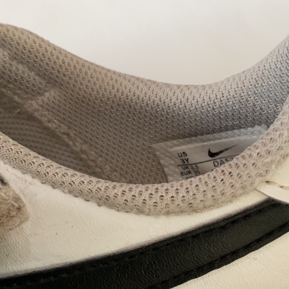 Nike Court Shoes - Picture 9 of 10